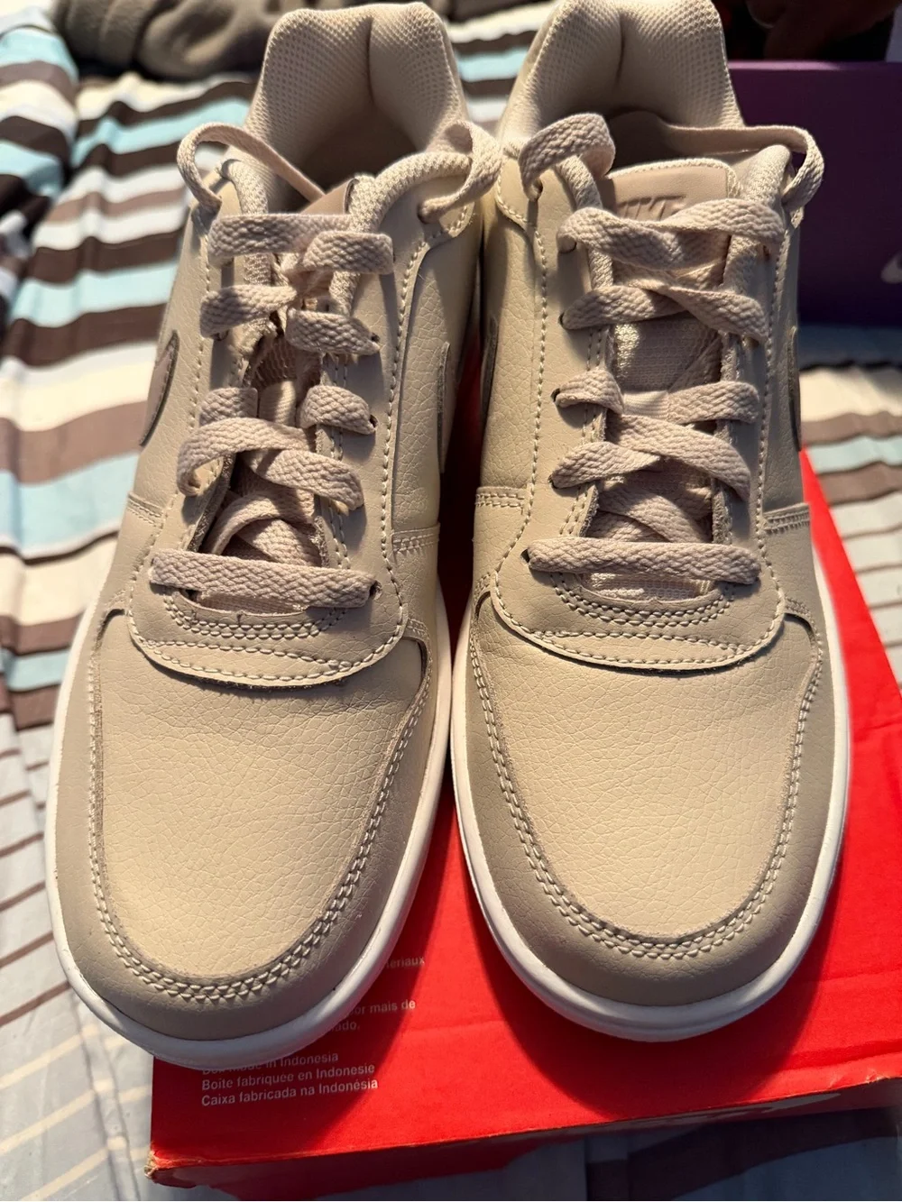 Nike Beige/Cream Low-Top Sneakers